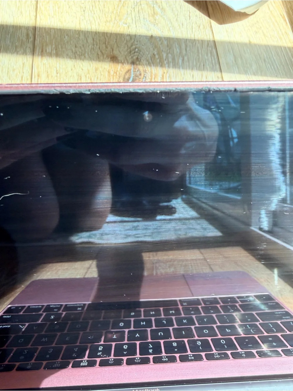 Apple MacBook Air 2016 version 12” rose gold